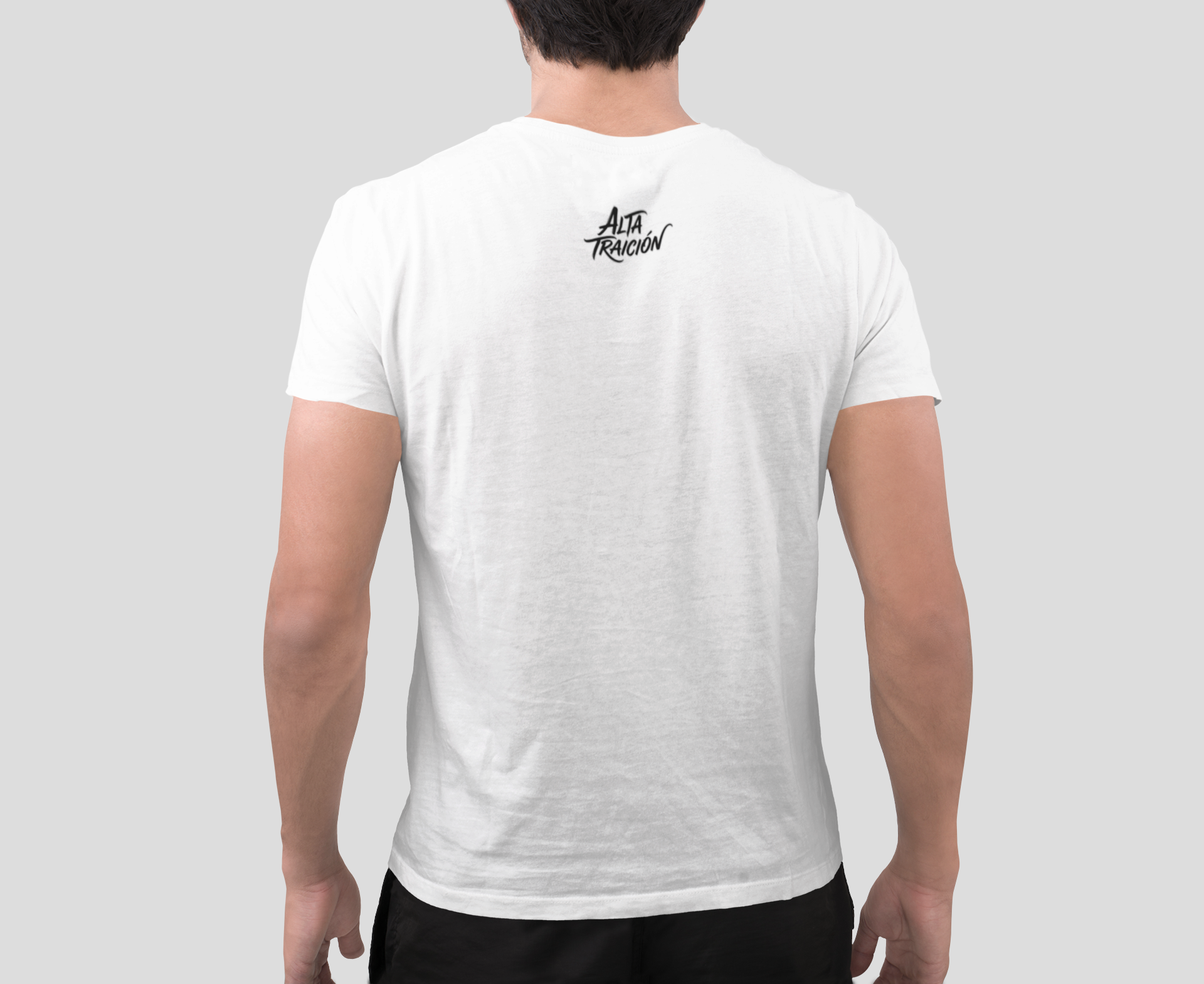 Camiseta Premium estampado Alta Traición colección "EYE FOREST"