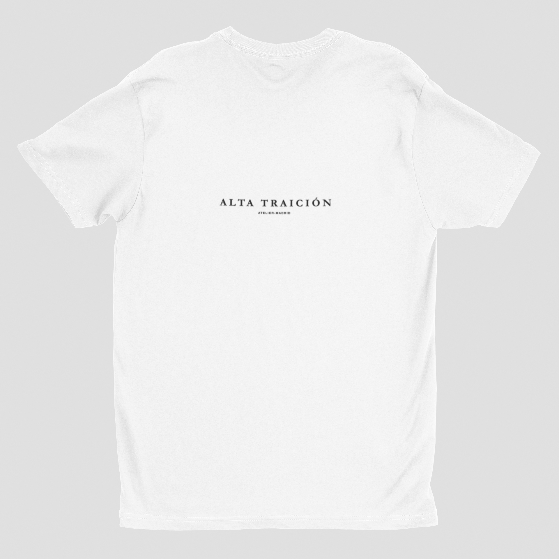 Camiseta Premium estampada "LA MEDUSA"